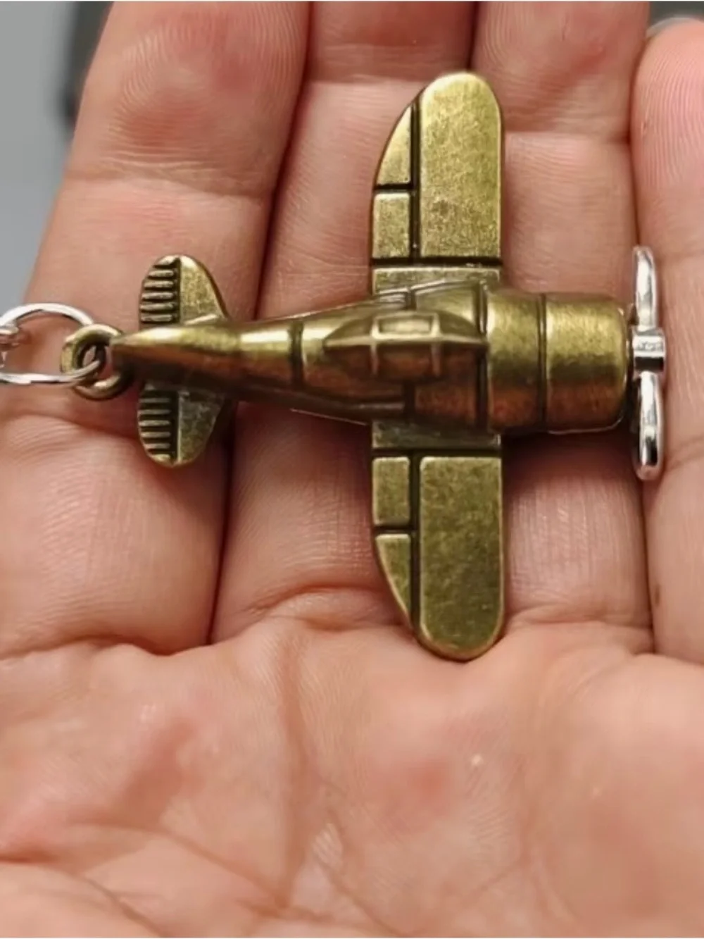 Vintage Style 3D Airplane Keychain – Antique Brass Toned Propeller Plane Model